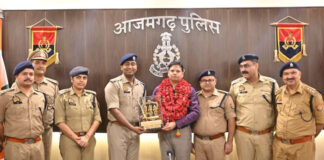 Farewell ceremony of Senior Superintendent of Police Azamgarh Shri Hemraj Meena at Reserve Police Line