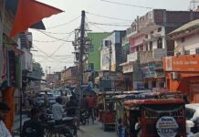 हंसवर बाजार में भारी जाम, घंटों फंसे रहे राहगीर