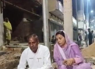 नगर पंचायत निजामाबाद वार्ड संख्या 9 में नाले के पुनर्निर्माण कार्य की प्रगति, मानक अनुरूप क्रियान्वयन हेतु निरीक्षण