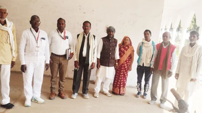 chandauli A monthly meeting of Central Human Rights Service Organization unit Chandauli was successfully concluded in the Medical Department of Maa Khandwari PG College, Chahaniya (District Chandauli)