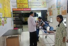 दो मोटरसाइकिल की टक्कर में चार लोग हुए घायल