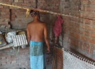 एक युवक का सव घर के बरामदे में गमछा के सहारे लटकता हुआ मिला