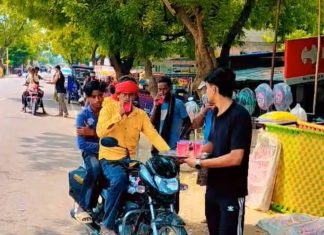 मोहर्रम के पांचवें दिन गोसाईगंज बाजार में वितरण किया गया शरबत