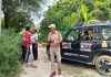 गरीब महिला के जमीन पर हो रहा है अवैध निर्माण, न्यायालय के स्थगन आदेश के बावजूद निर्माण पुलिस बनी मूक