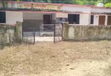 गौरा महमदपुर में आयुष्मान आरोग्य मंदिर को बने हो गए 3 वर्ष,पर अब तक नहीं हो सकी लाइट की व्यवस्था