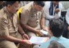उच्च अधिकारियों के मदद के आश्वासन पर माने परिवारीजन, 20 घंटे बाद शव का किया अंतिम संस्कार
