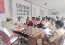 कांवड़ यात्रा को लेकर हंसवर थाने में डीजे संचालकों की बैठक, चार साउंड बॉक्स की सीमा तय