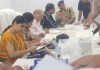 संपूर्ण समाधान दिवस में जिलाधिकारी और पुलिस अधीक्षक ने की जनसुनवाई, अधिकारियों को समय बंद करवाई के निर्देश