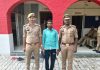 मार पीट कर गंभीर रूप से घायल करने के अभियोग में वांछित 01 अभियुक्त गिरफ्तार, घटना में प्रयुक्त डण्डा बरामद