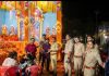 थाना अध्यक्ष अखंडनगर धीरेंद्र वर्मा ने नवरात्रि में पूजा पंडालों का किया निरीक्षण, माँ दुर्गा के दरबार में टेका माथा
